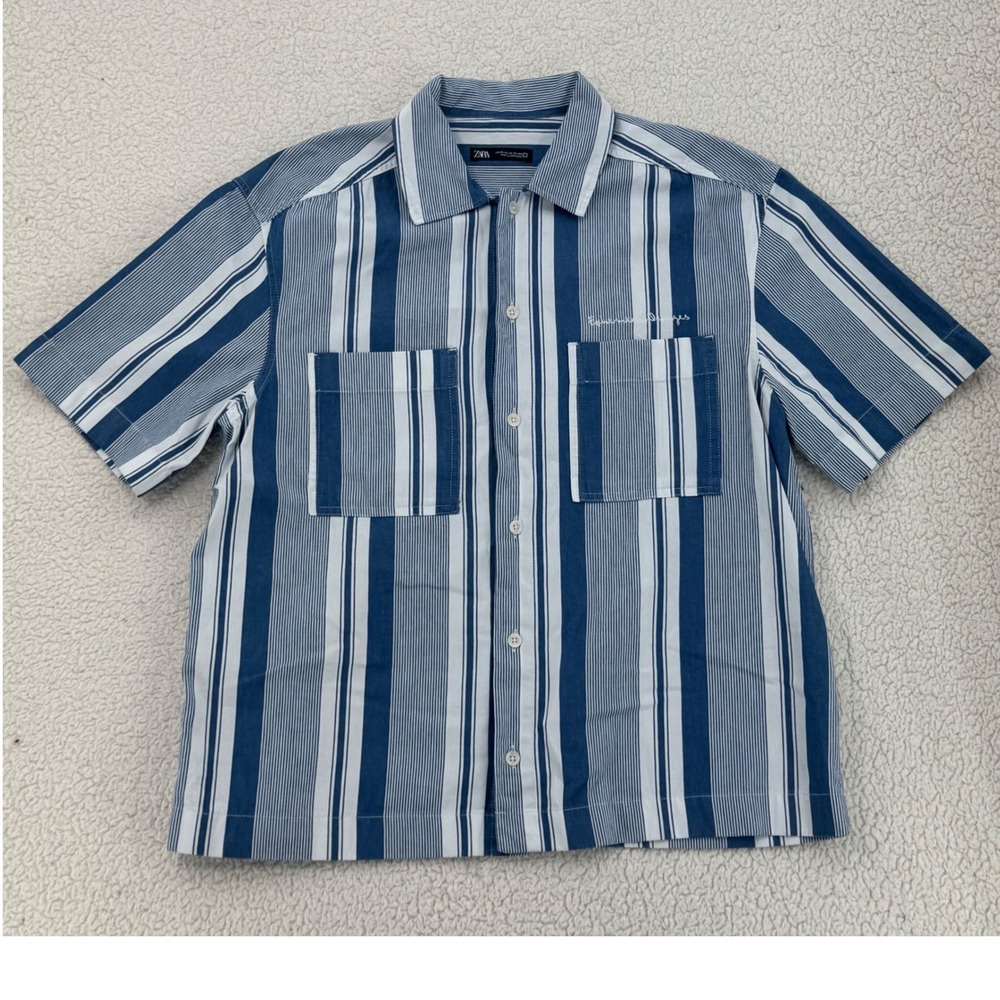 Zara Button Up Shirt Men Size XL Blue White Vertical Stripe Short Sleeve